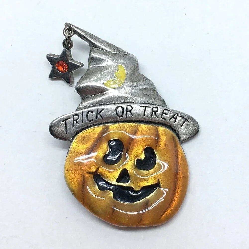 Halloween Pumpkin Brooch Jack O'Lantern Pin Halloween Trick or Treat Jewelry